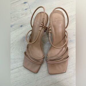 Marc fisher heeled sandals